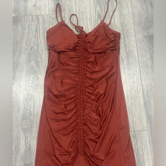 Express Ruched Rust Dress Small - Picture 2 of 4